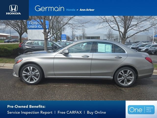Used 2019 Mercedes-Benz C 300 4MATIC Sedan image 2