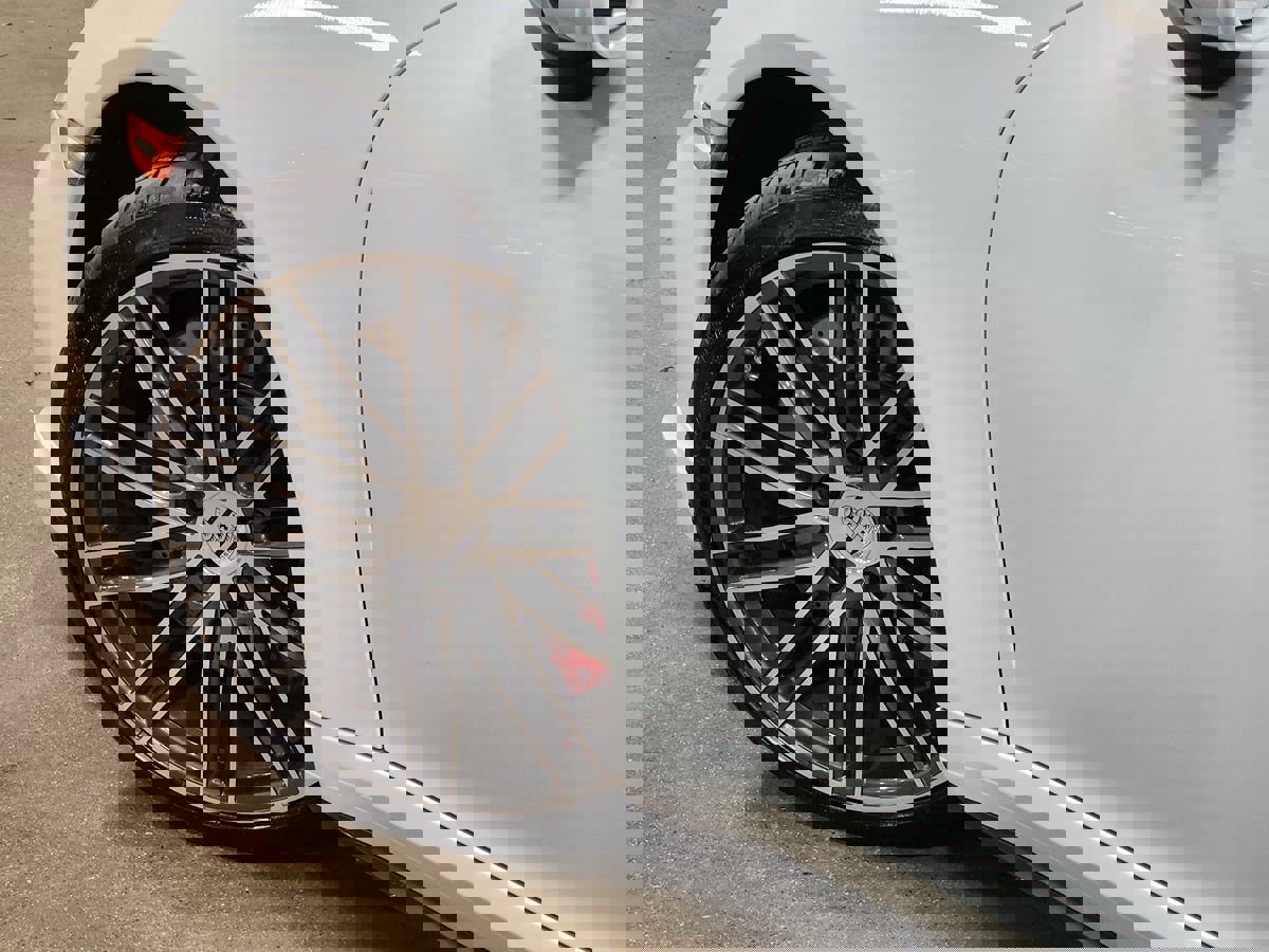 Used 2019 Porsche 911 Turbo image 32