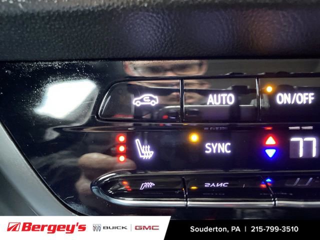 Certified 2023 Buick Envision Essence w/ Sport Touring Package image 39