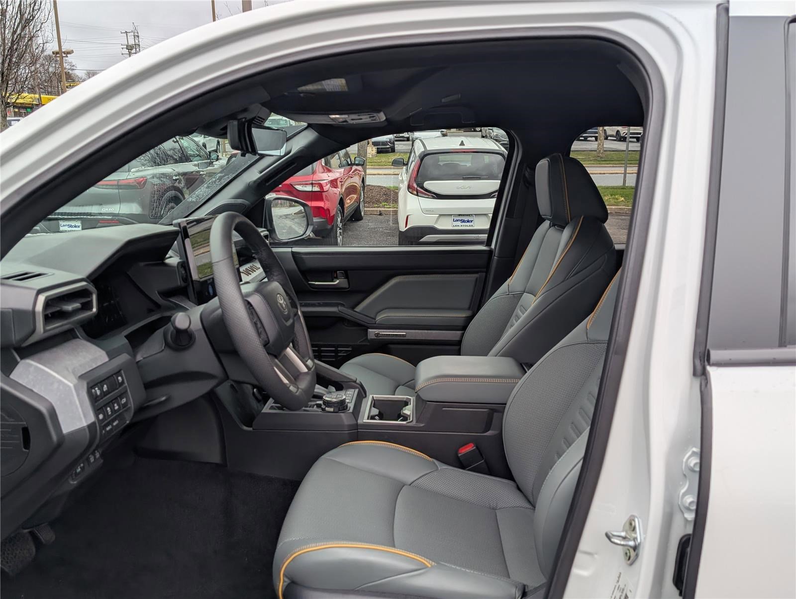 Used 2024 Toyota Tacoma 4x4 Double Cab Hybrid image 15