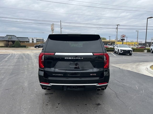 Used 2025 GMC Yukon XL Denali w/ Sun & Power Step Package image 7