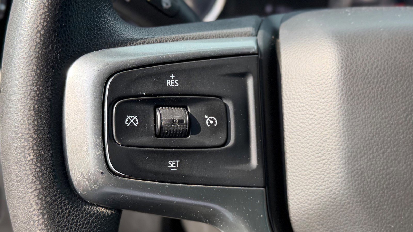 Used 2020 Chevrolet Silverado 2500 LT image 25