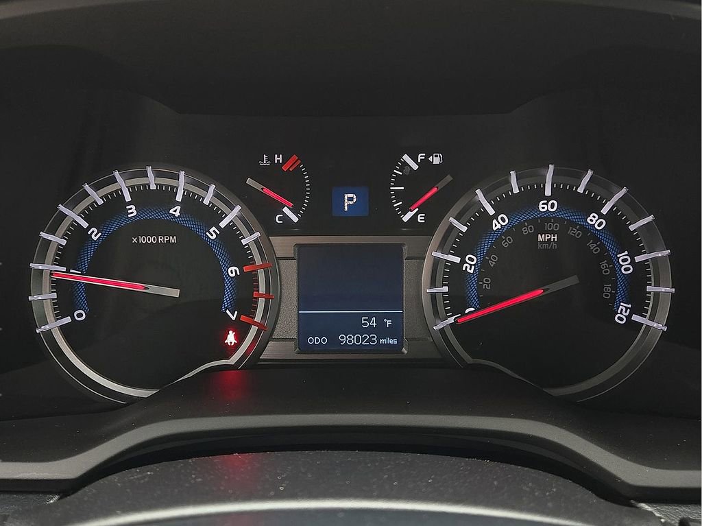 Used 2018 Toyota 4Runner SR5 Premium AWD/4WD image 18