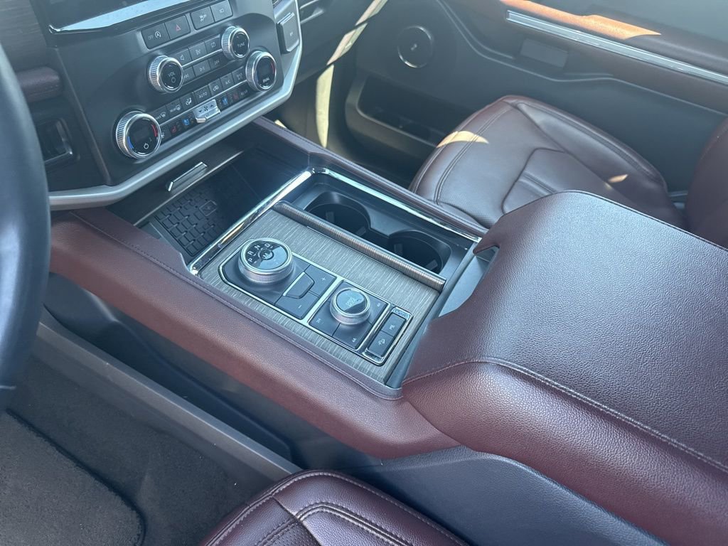 Used 2024 Ford Expedition Max Limited image 10