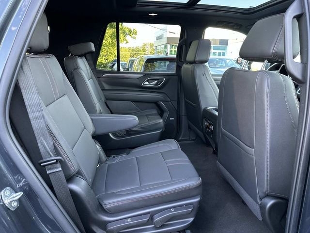 Used 2022 Chevrolet Tahoe RST w/ Luxury Package image 15