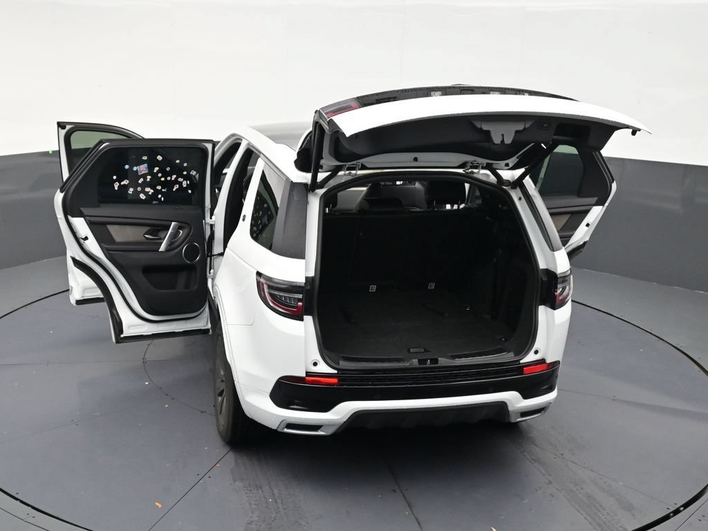 Used 2020 Land Rover Discovery Sport S R-Dynamic AWD/4WD image 32