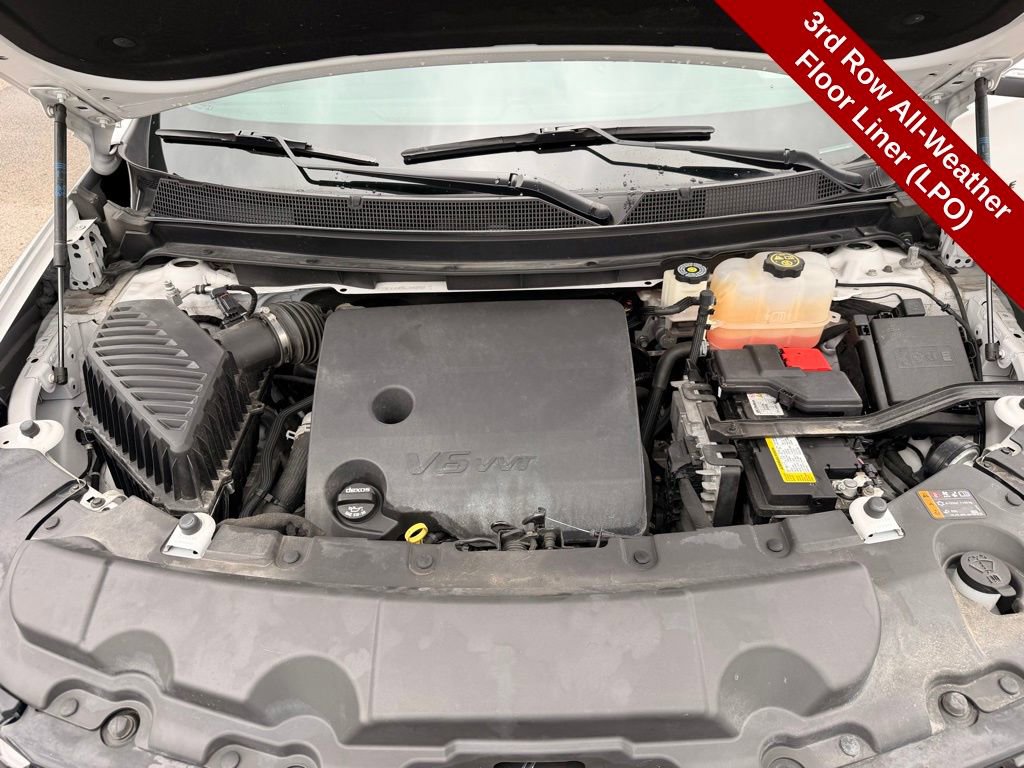 Used 2022 Chevrolet Traverse RS image 34