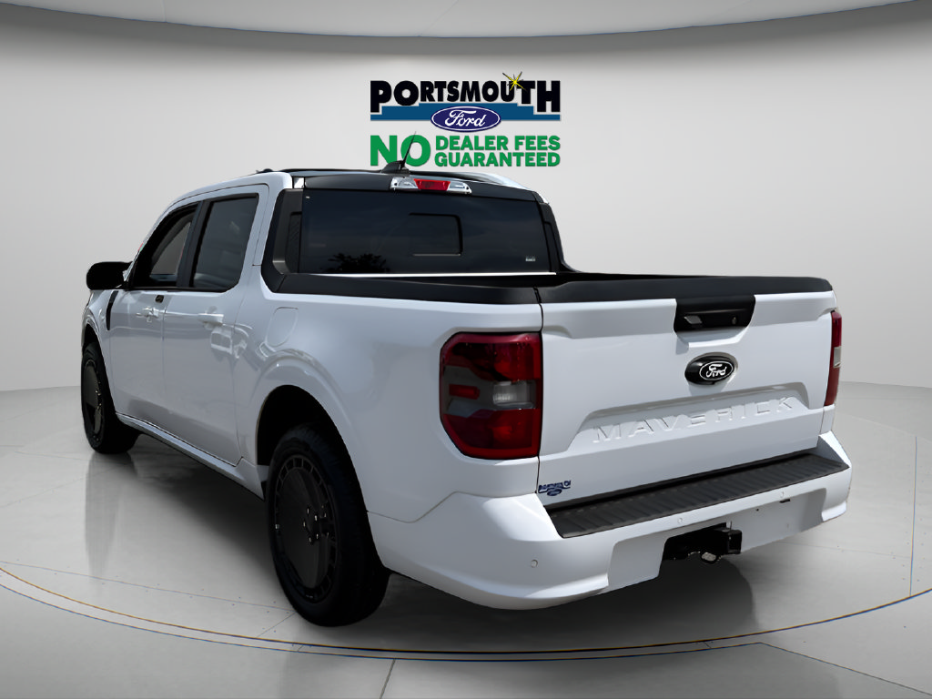 Used 2025 Ford Maverick Lobo AWD/4WD image 28