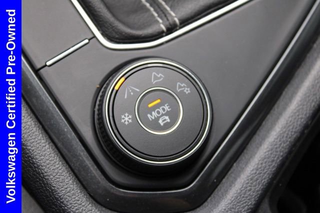 Used 2022 Volkswagen Tiguan SE R-Line AWD/4WD image 45