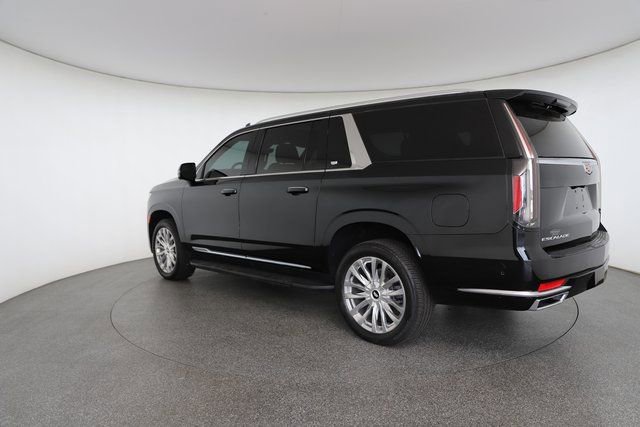 Used 2022 Cadillac Escalade ESV Premium Luxury image 10