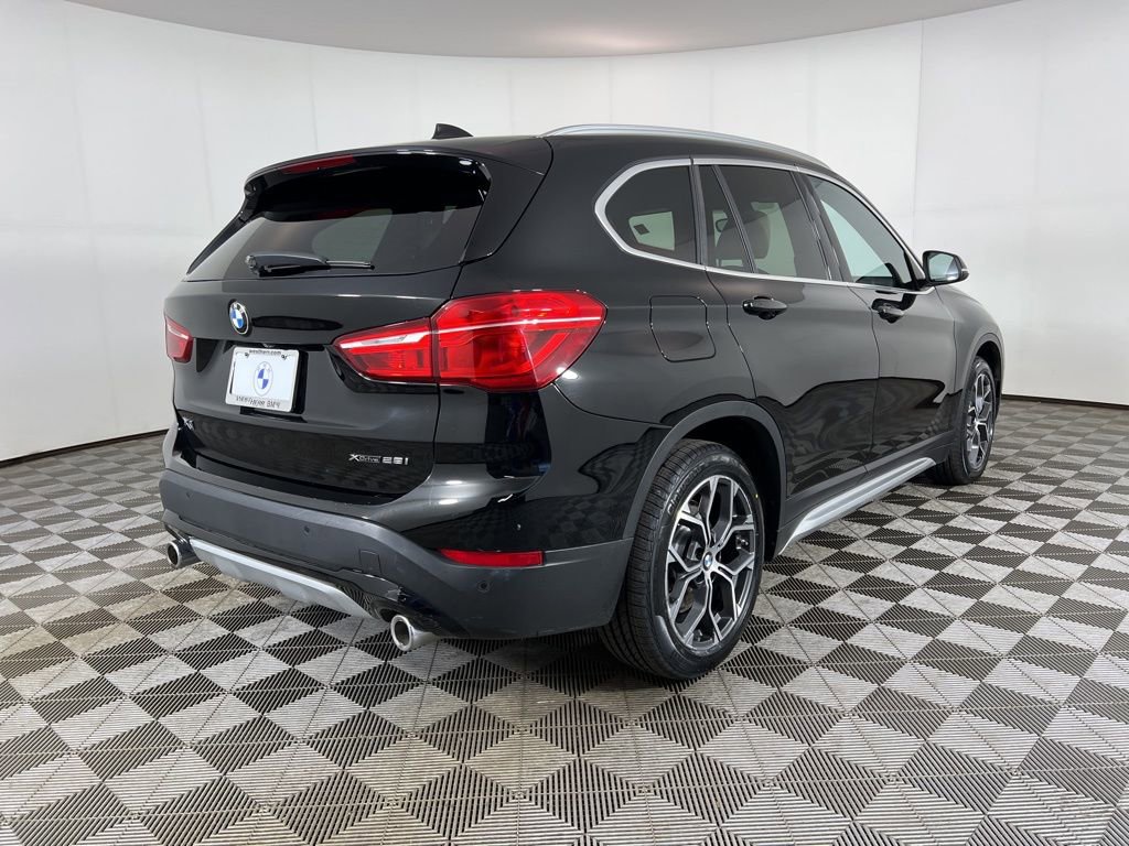 Used 2022 BMW X1 xDrive28i w/ Convenience Package AWD/4WD image 7