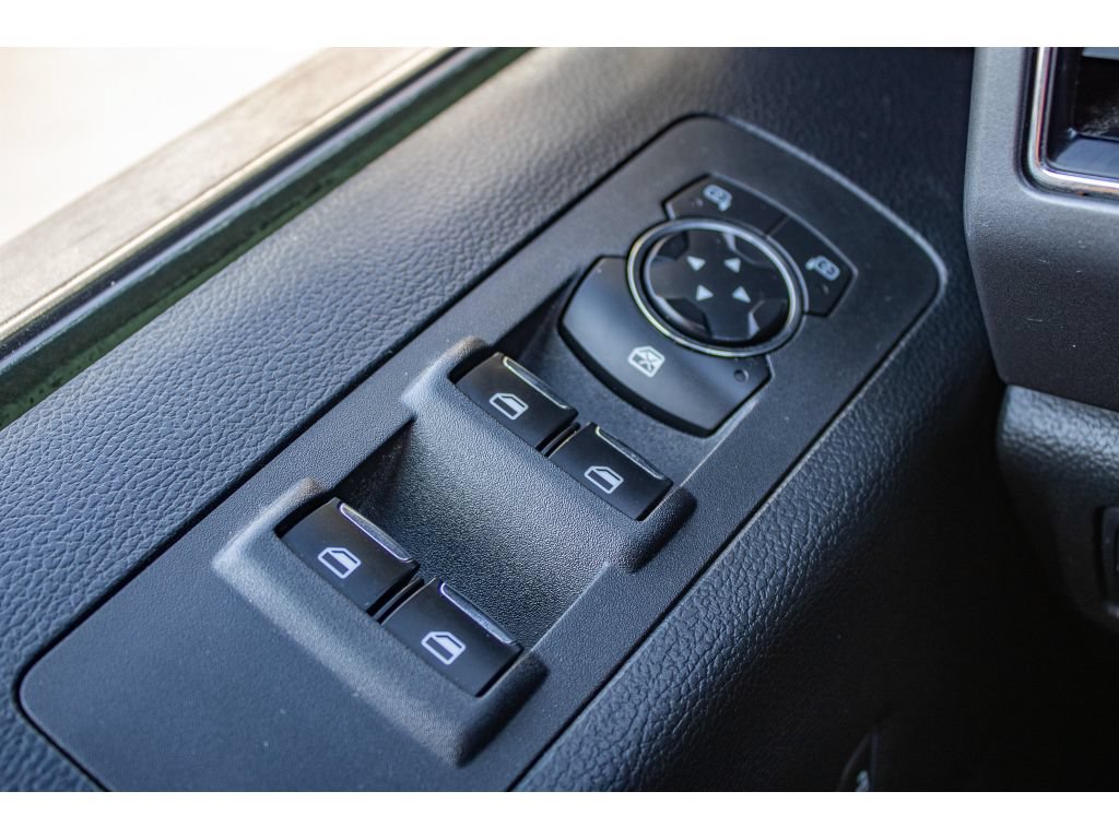 Used 2019 Ford F150 XLT w/ Equipment Group 302A Luxury AWD/4WD image 34