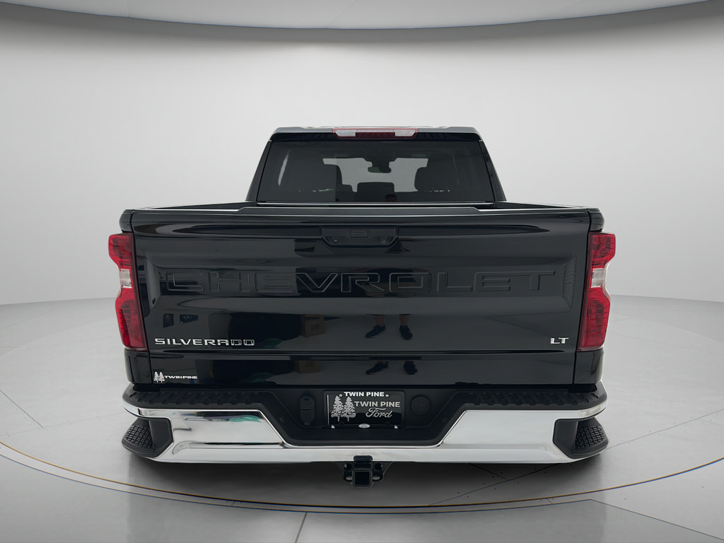 Used 2024 Chevrolet Silverado 1500 LT AWD/4WD image 6