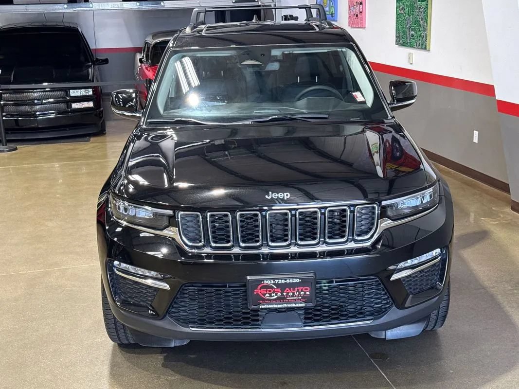 Used 2023 Jeep Grand Cherokee 4WD 4xe image 7
