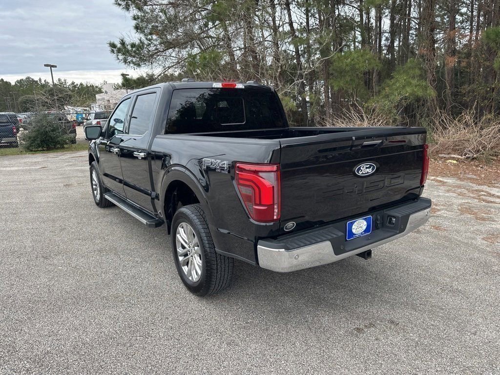 New 2024 Ford F150 Lariat w/ FX4 Off-Road Package image 7