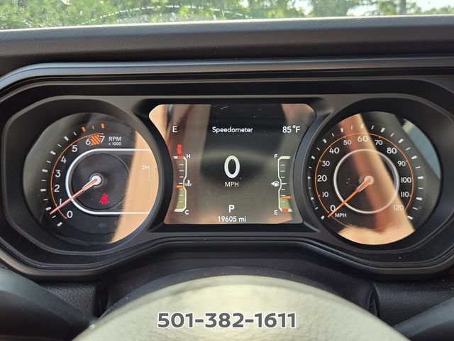 Used 2024 Jeep Wrangler Rubicon w/ Convenience Group AWD/4WD image 29
