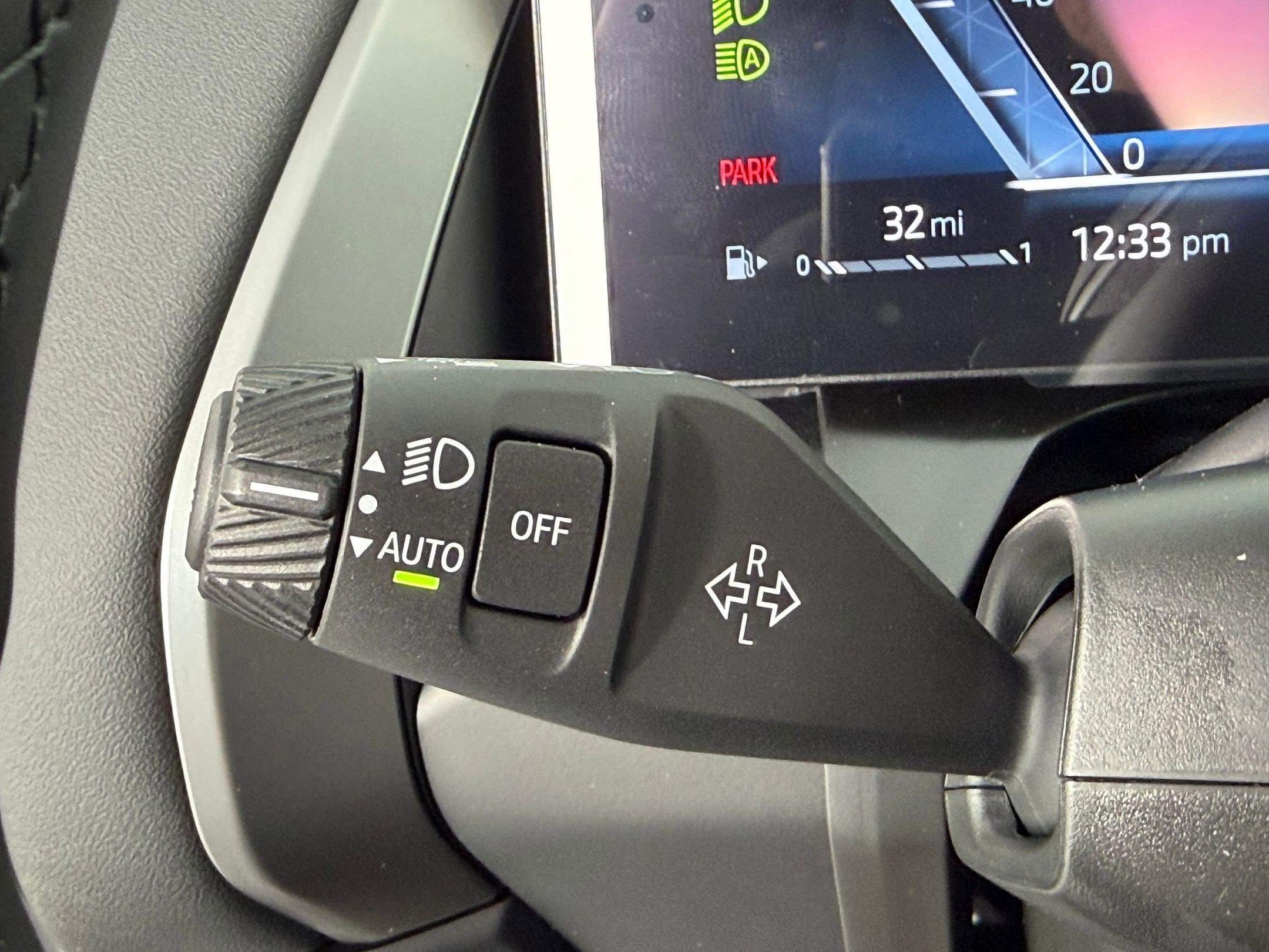 New 2026 BMW X3 xDrive30 w/ M Sport Package AWD/4WD image 29