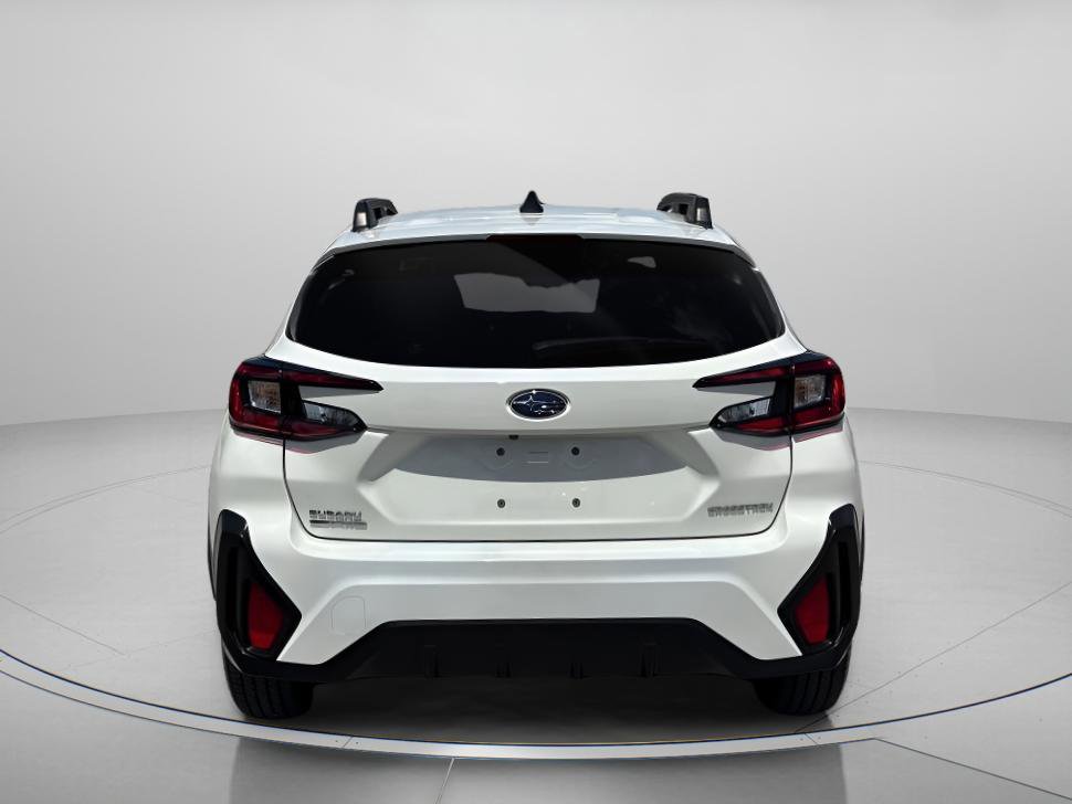 Used 2024 Subaru Crosstrek 2.0i Premium image 4