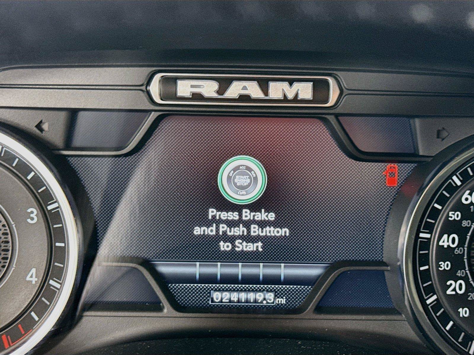 Used 2023 RAM 1500 Laramie AWD/4WD image 6