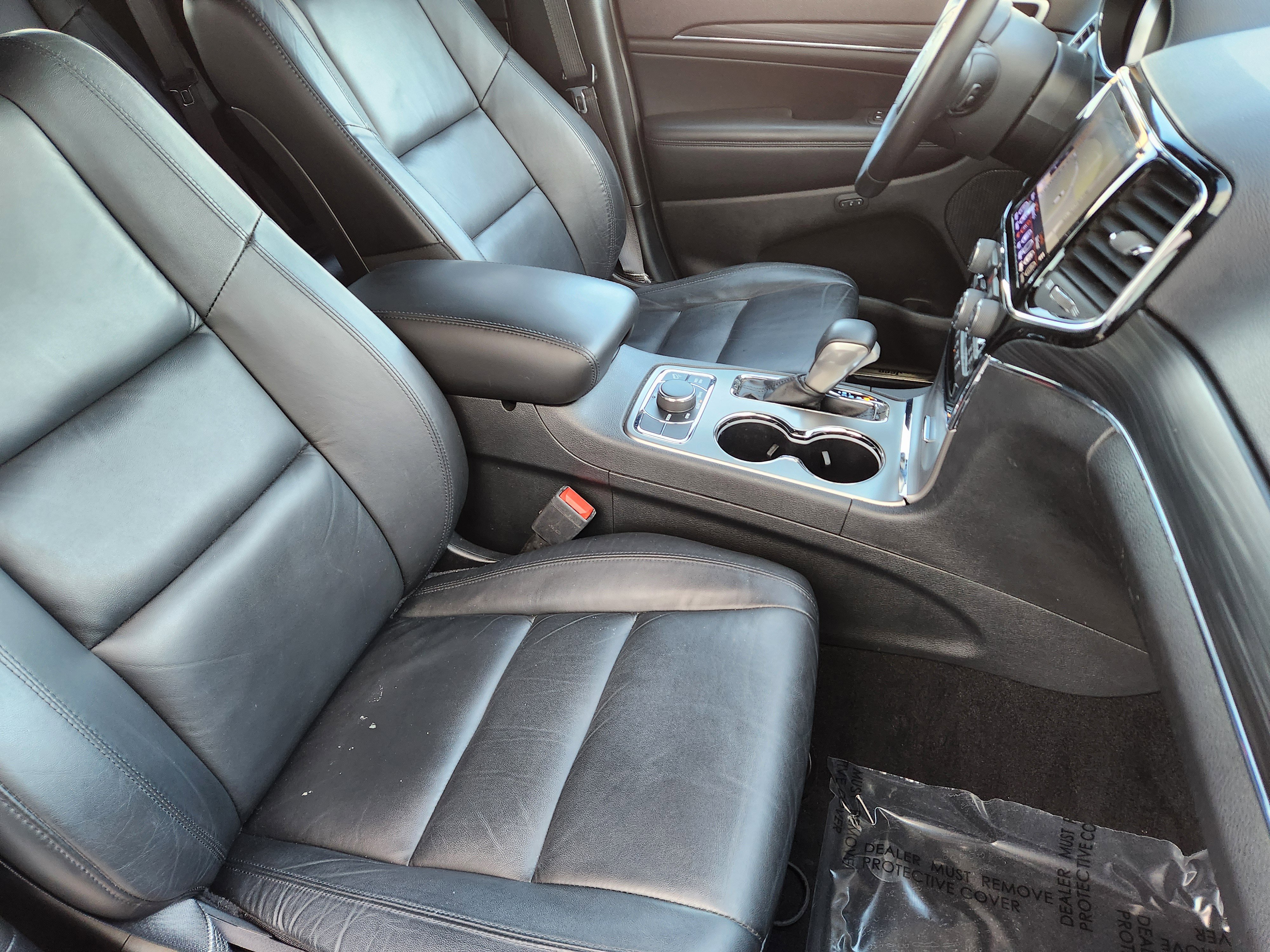 Used 2020 Jeep Grand Cherokee Limited image 14