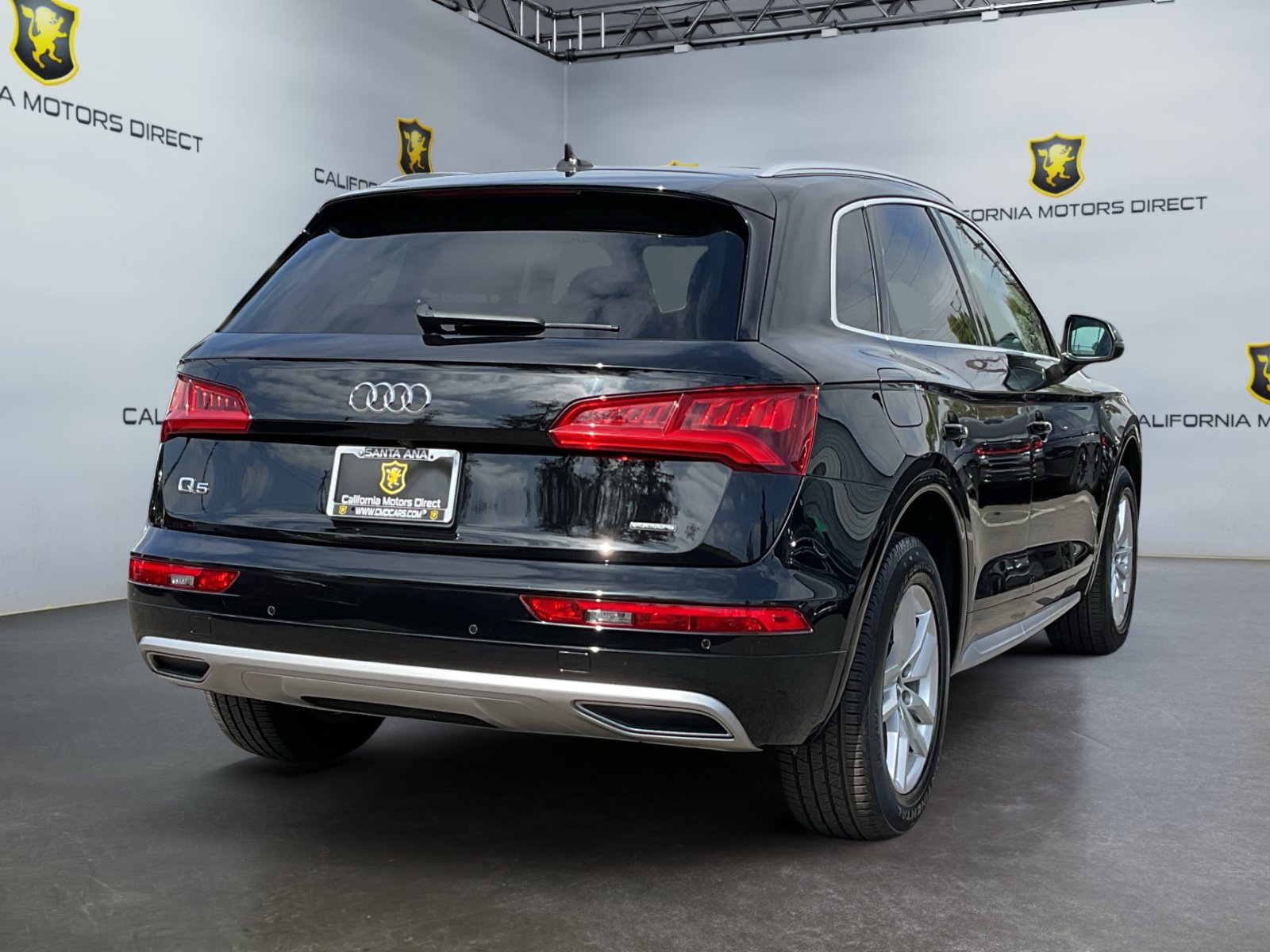 Used 2020 Audi Q5 2.0T Premium w/ Convenience Package AWD/4WD image 5