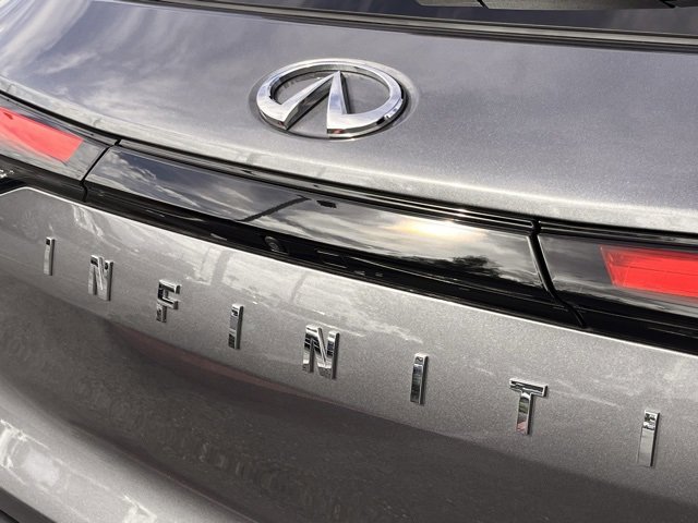 Certified 2025 INFINITI QX60 Pure image 32