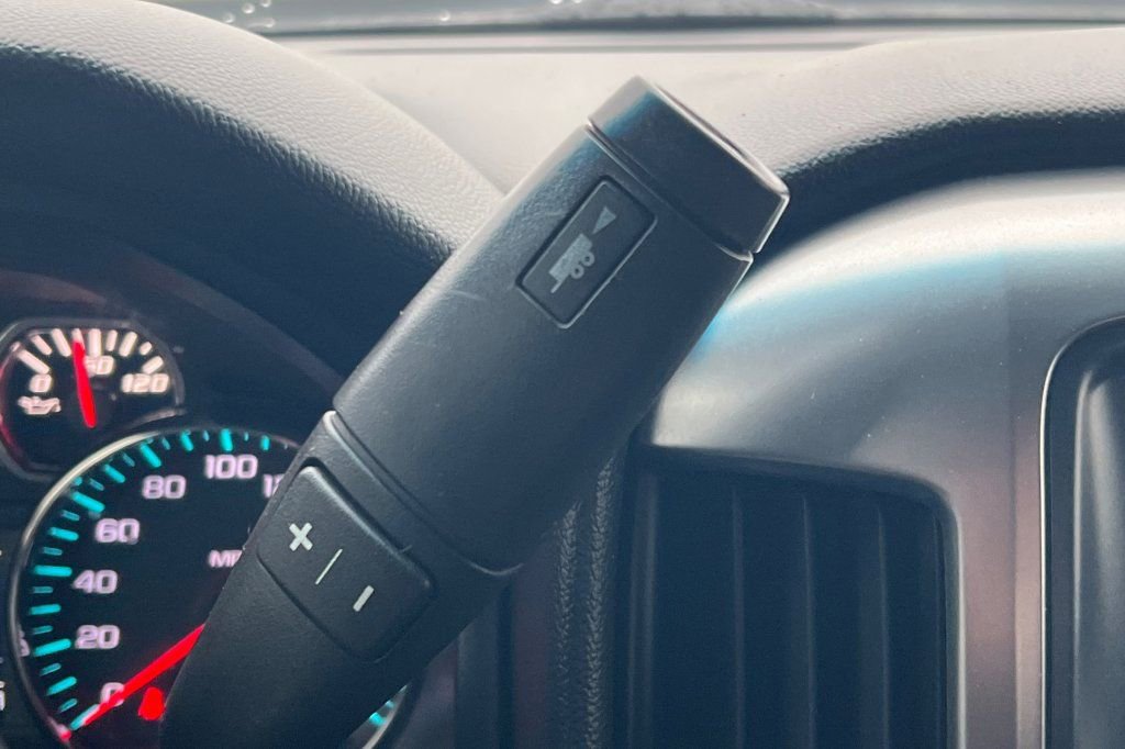 Used 2017 Chevrolet Silverado 3500 LT image 17