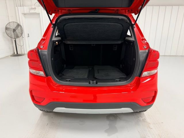 Certified 2020 Chevrolet Trax LT w/ LT Convenience Package image 26