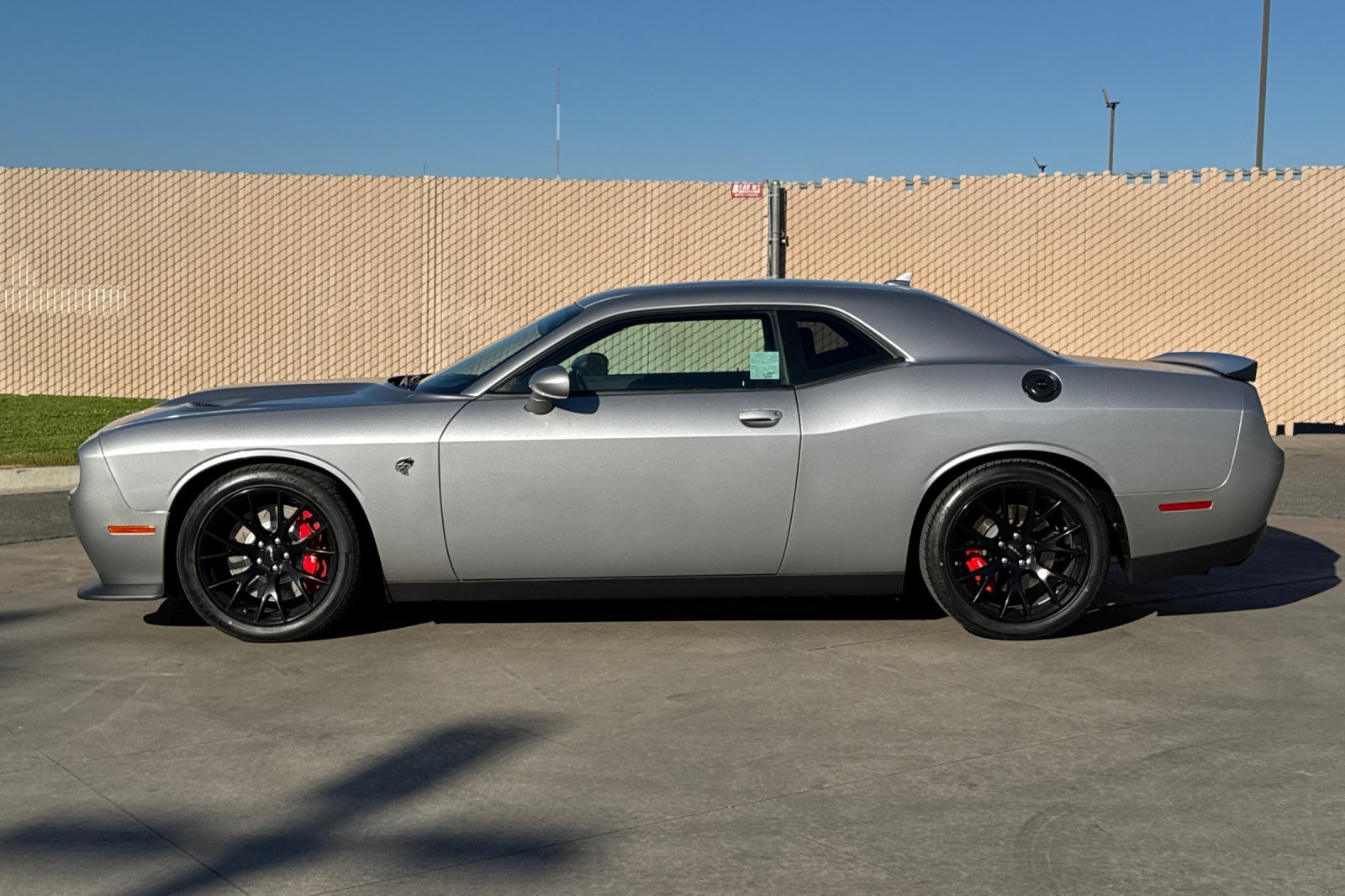 Used 2016 Dodge Challenger SRT Hellcat RWD image 7