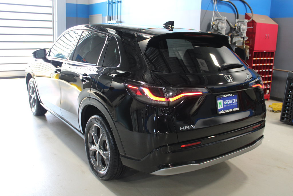 Used 2023 Honda HR-V EX-L image 25
