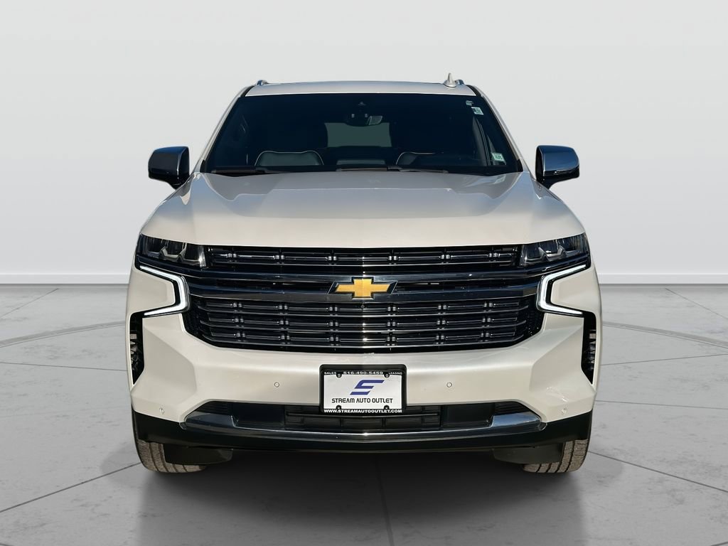 Used 2022 Chevrolet Tahoe Premier w/ Premium Package image 2