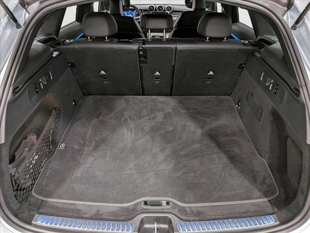 Used 2026 Mercedes-Benz GLC 300 image 6