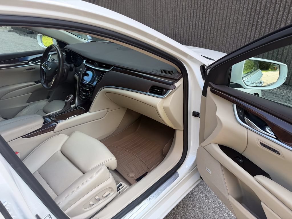 Used 2016 Cadillac XTS Premium FWD image 25