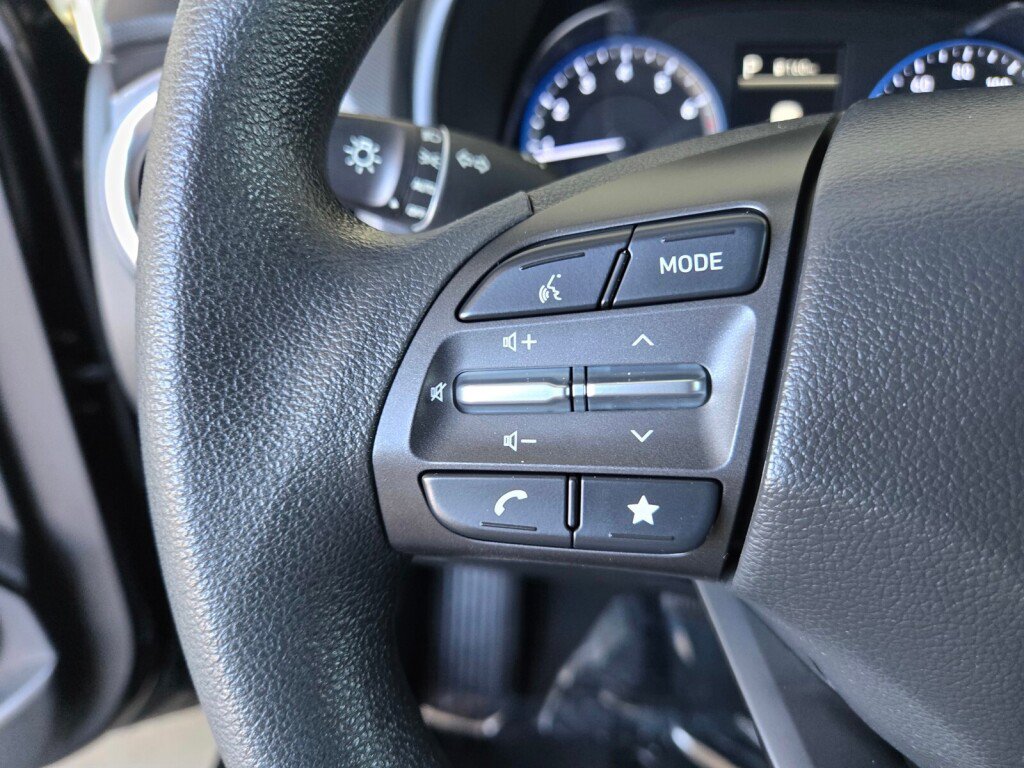 Used 2023 Hyundai Kona SEL w/ Cargo Package AWD/4WD image 24