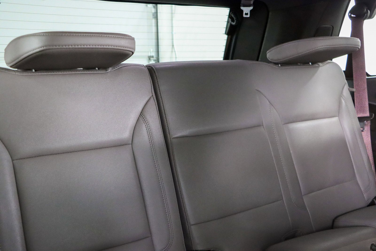 Used 2023 Chevrolet Tahoe Z71 w/ Luxury Package image 34