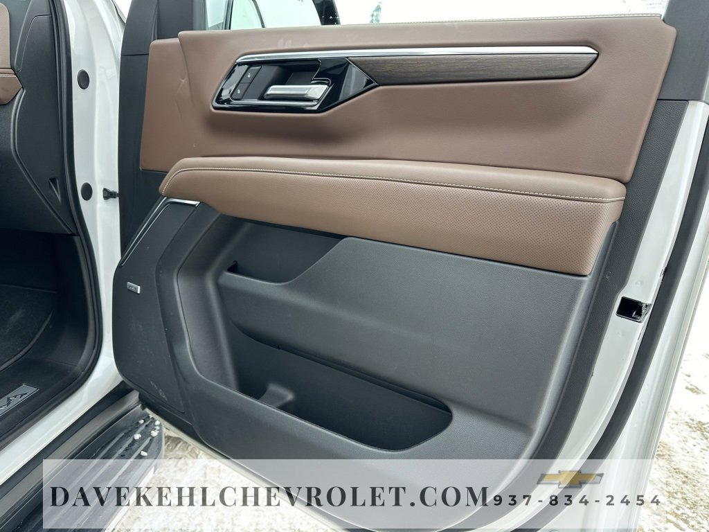 Used 2025 Chevrolet Tahoe High Country w/ Sun And Tow Package image 69