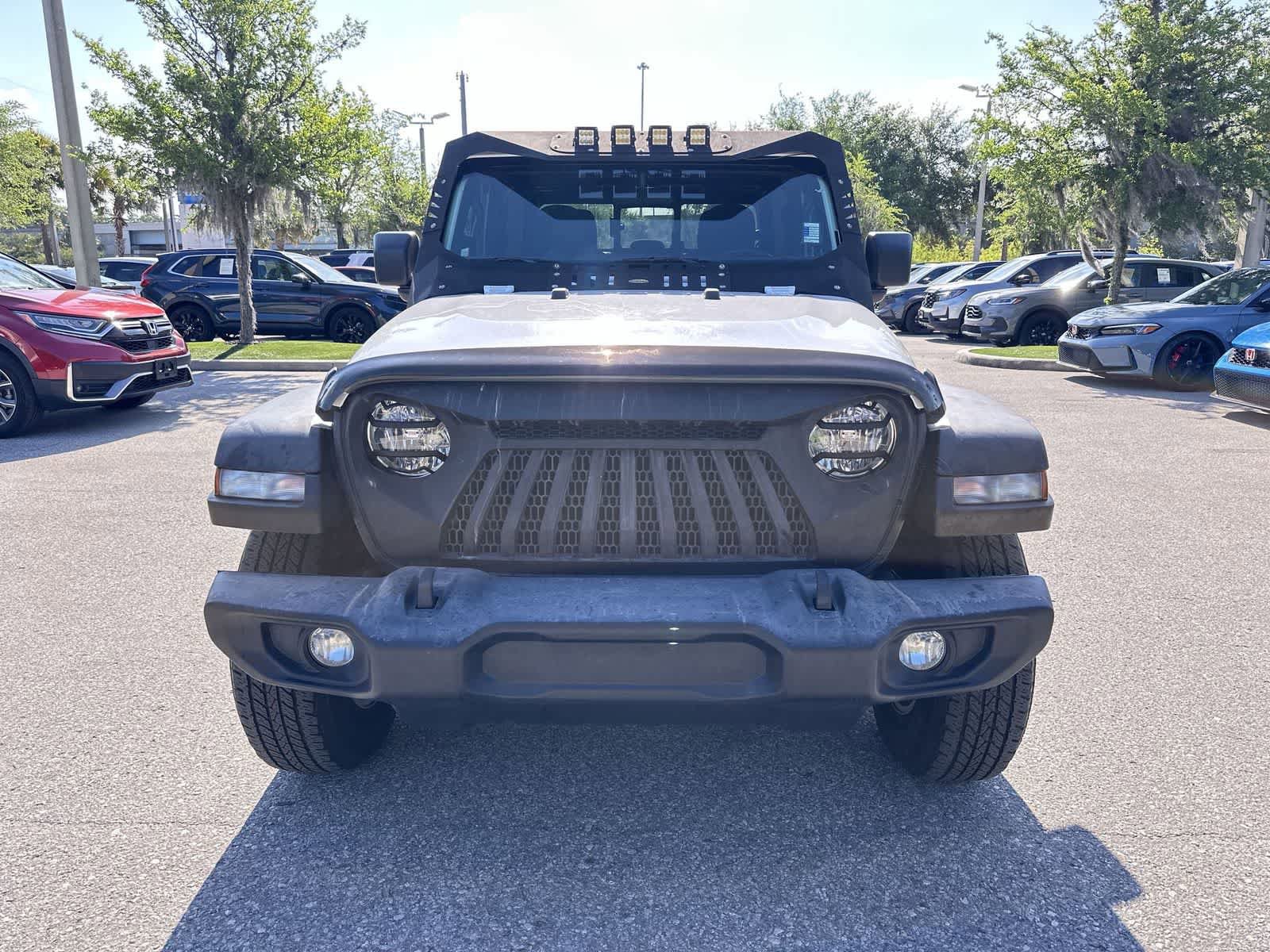 Used 2020 Jeep Gladiator Sport w/ Quick Order Package 24S AWD/4WD image 9