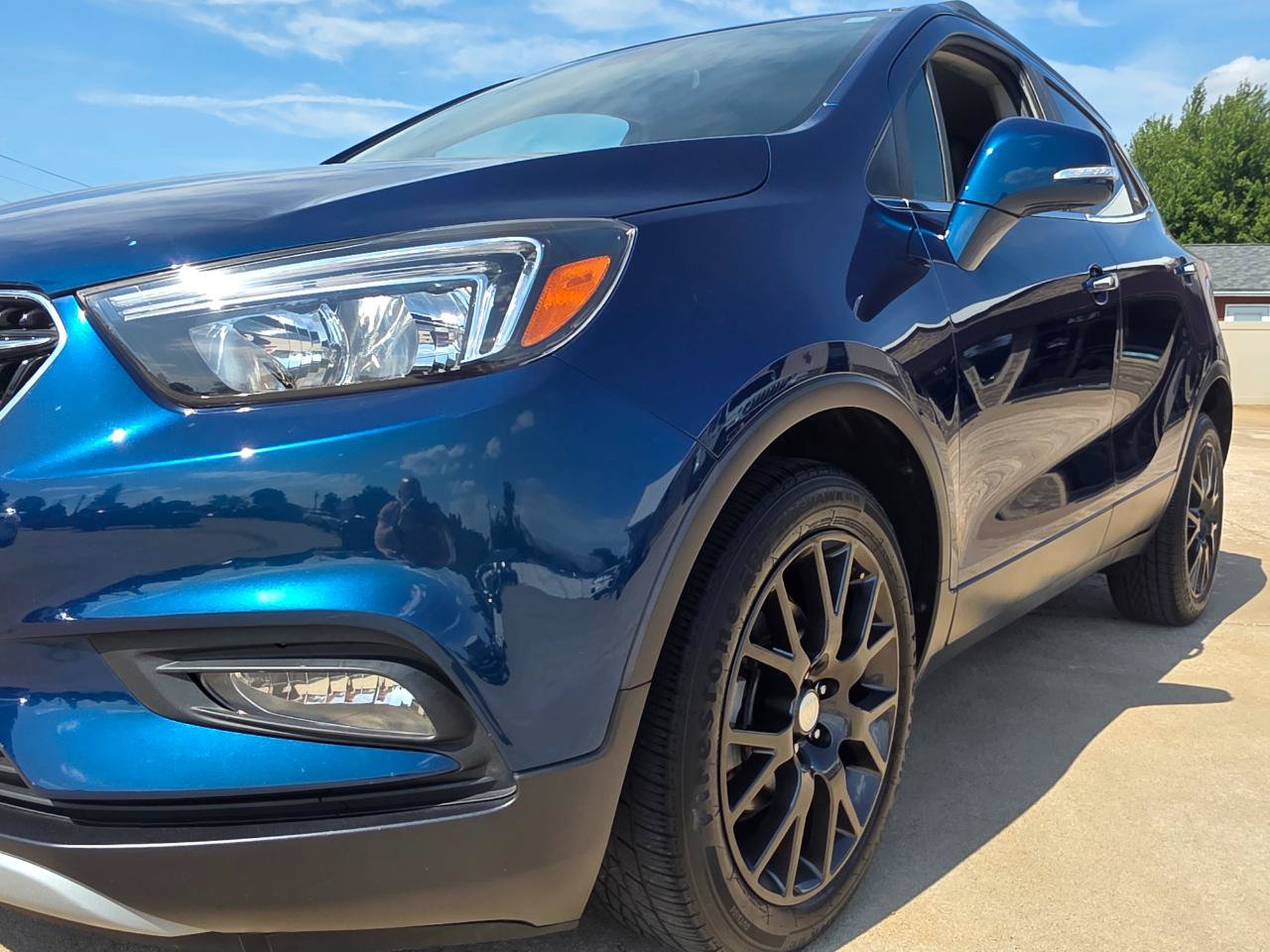 Used 2019 Buick Encore Sport Touring FWD image 22