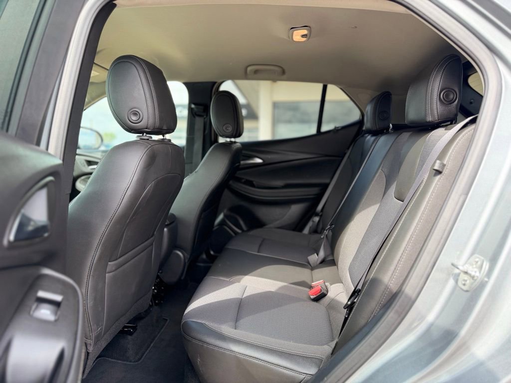 Used 2025 Buick Encore GX Preferred image 9