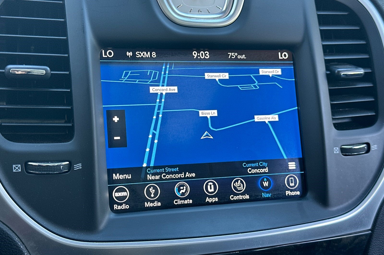 Used 2018 Chrysler 300 Limited w/ Safetytec Plus Group RWD image 25