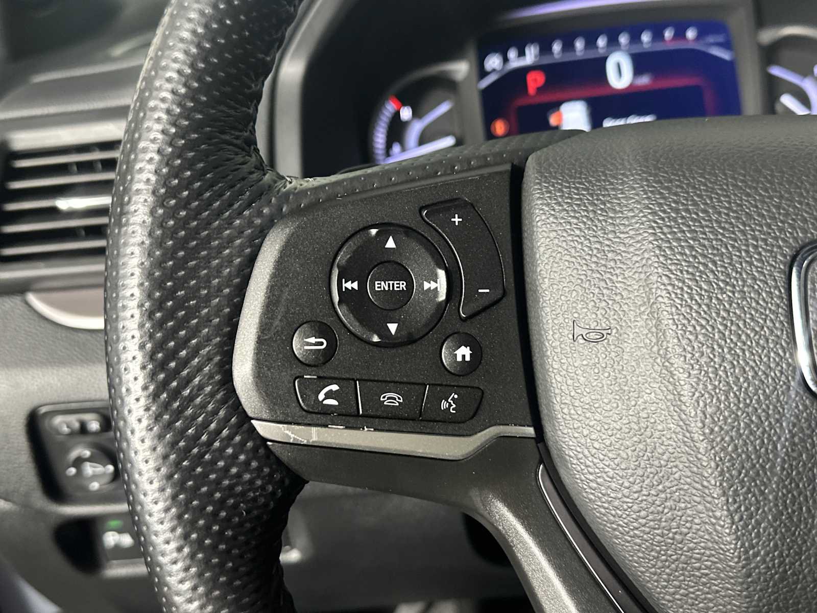 Used 2023 Honda Passport EX-L image 24