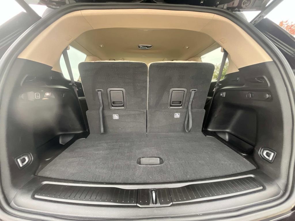 Used 2022 Jeep Grand Cherokee L Limited w/ Luxury Tech Group II image 16