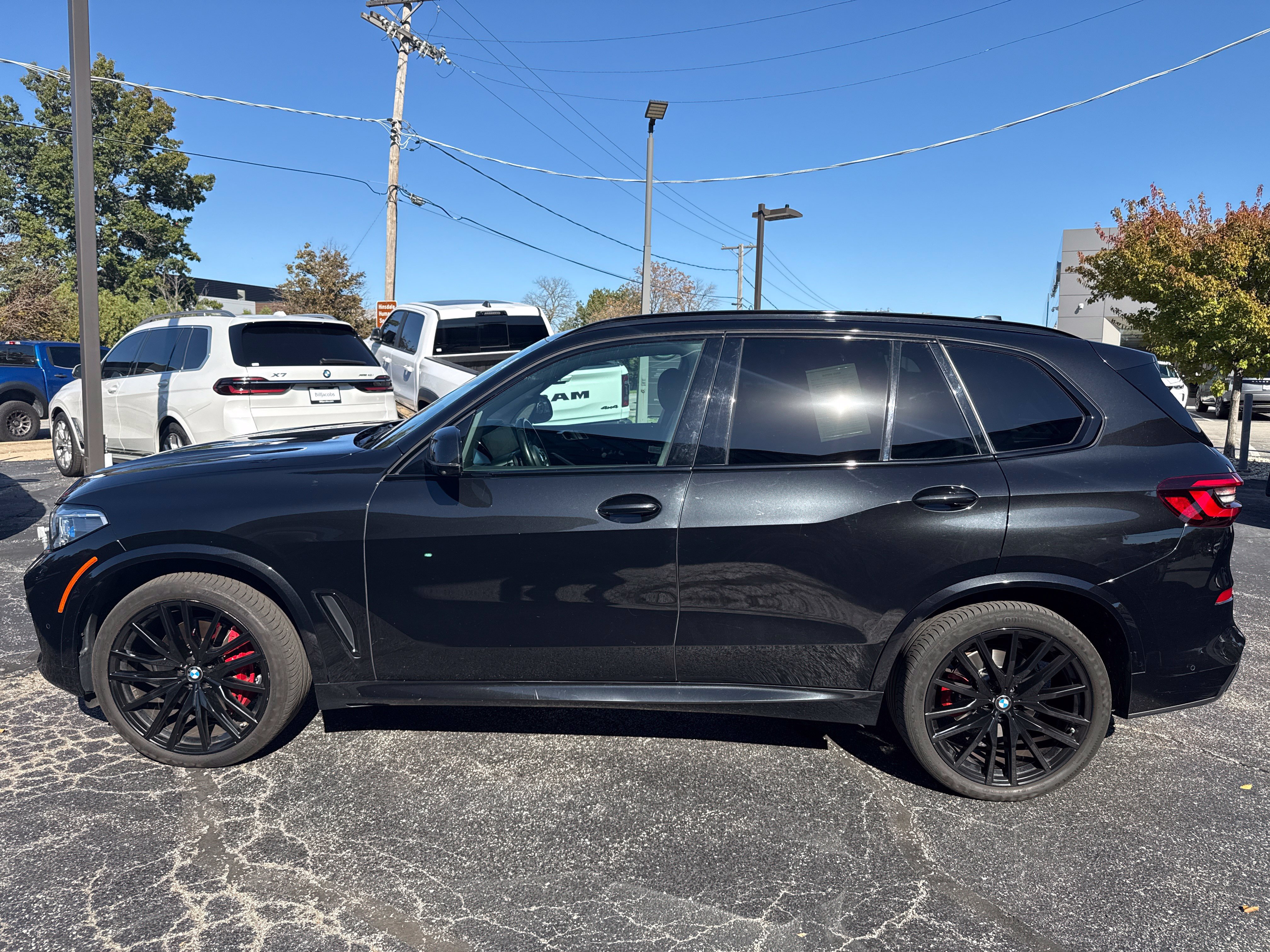 Used 2023 BMW X5 xDrive40i w/ Executive Package AWD/4WD image 2