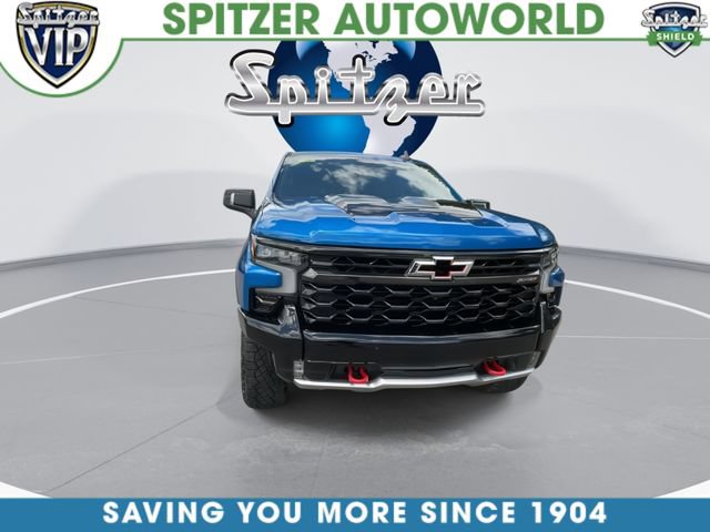 Used 2022 Chevrolet Silverado 1500 ZR2 w/ Technology Package AWD/4WD image 3