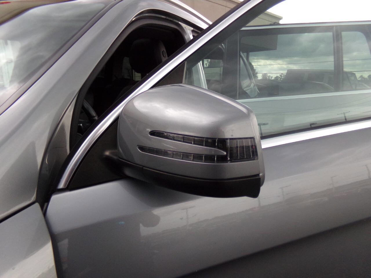 Used 2015 Mercedes-Benz GL 450 GL 450 4MATIC AWD 4dr SUV image 43