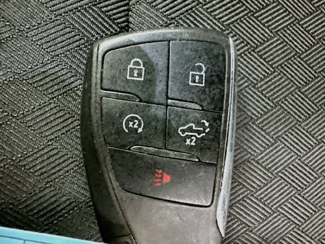 Used 2022 GMC Sierra 1500 Elevation AWD/4WD image 16