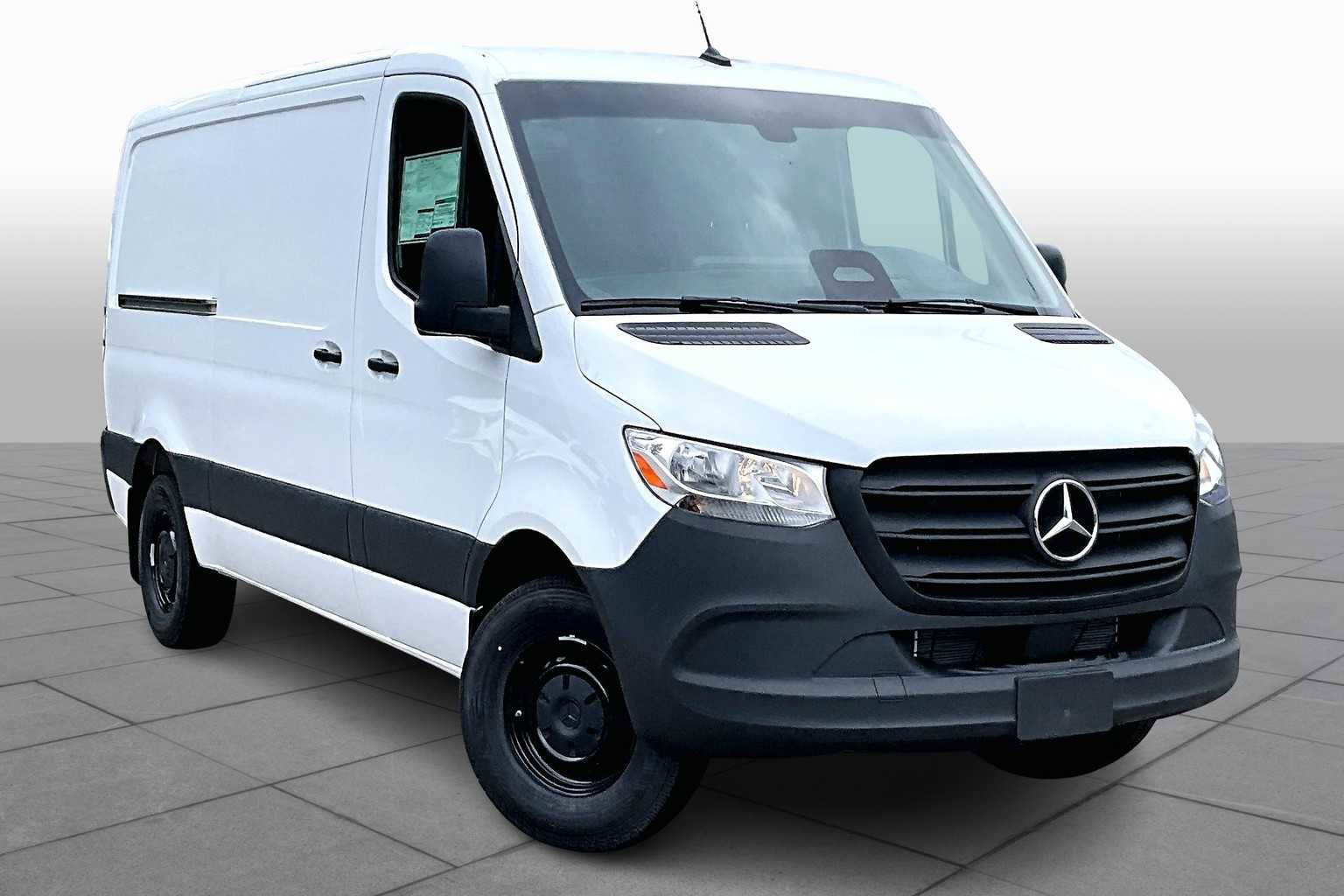 New 2025 Mercedes-Benz Sprinter 2500 image 2