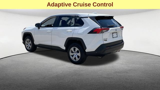 Used 2024 Toyota RAV4 LE AWD/4WD image 6