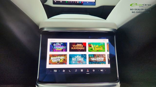 Used 2022 Tesla Model X AWD/4WD image 57
