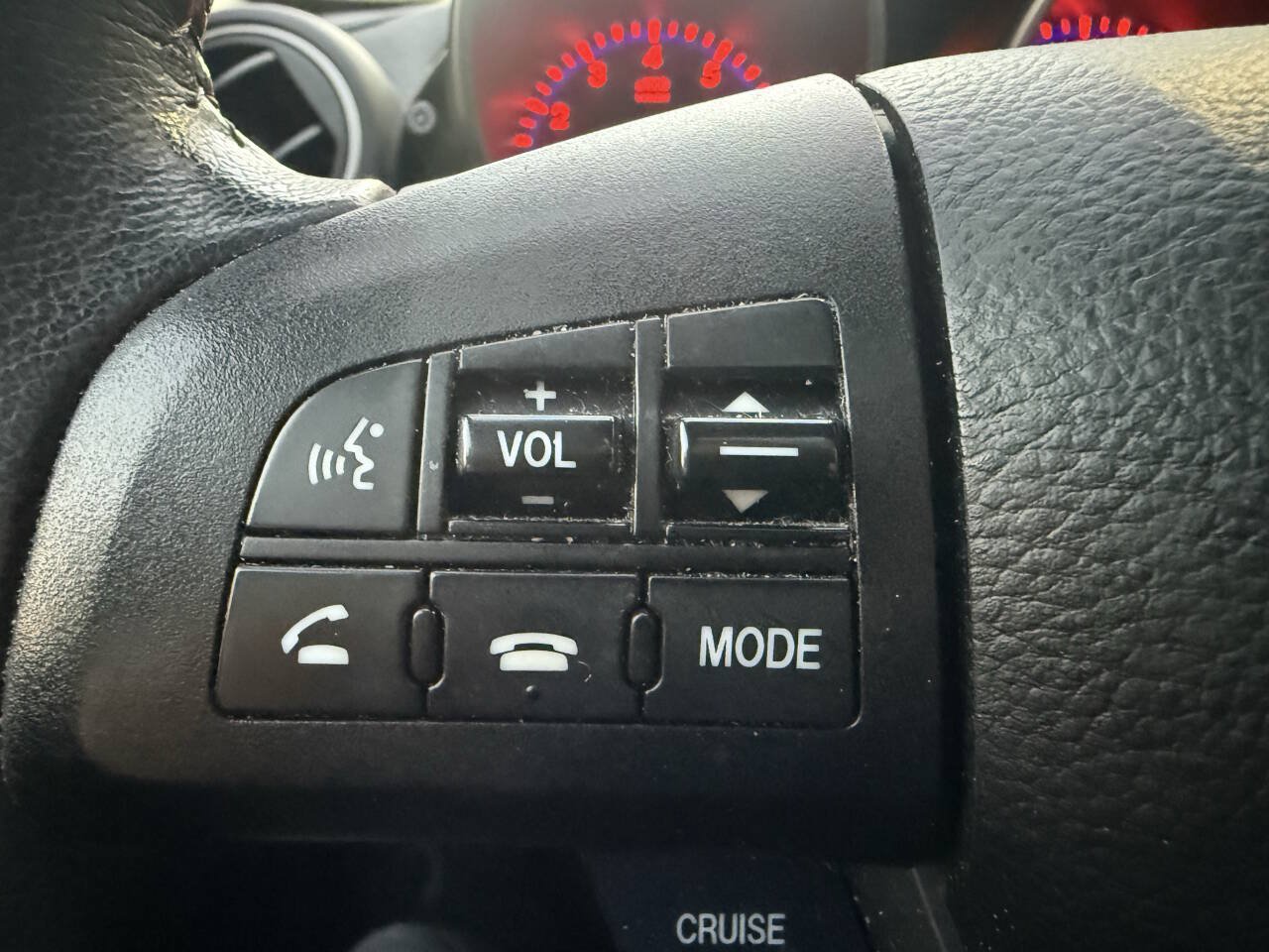 Used 2011 MAZDA MAZDA3 s Grand Touring w/ Tech Pkg FWD image 21